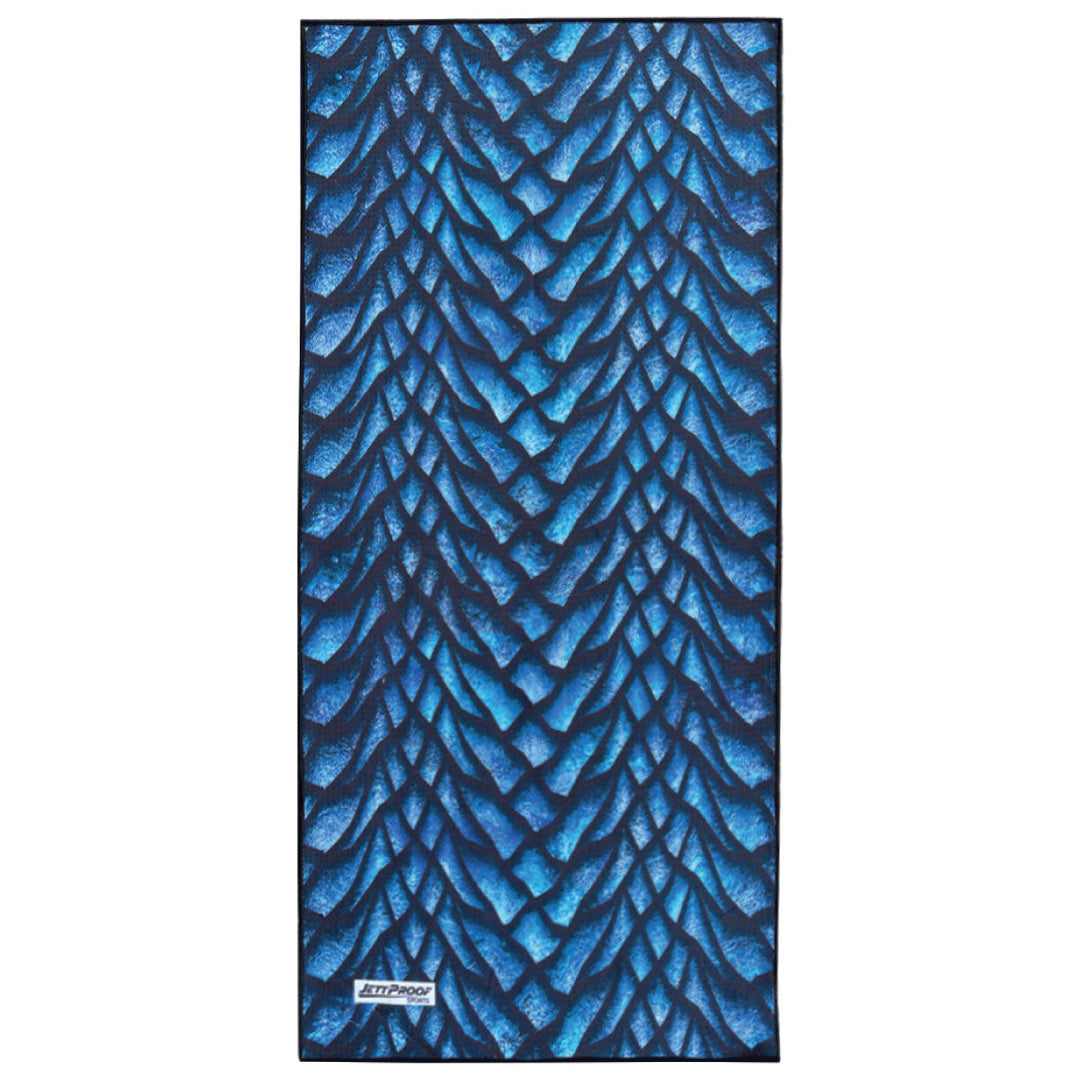 Dragon scale print antibacterial gym towel made from recycled fabric